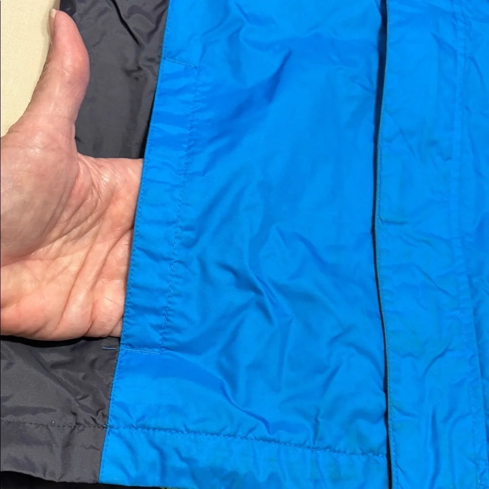Columbia Blue & Black Omni Heat Waterproof Zip Jacket with Hood, Size 8